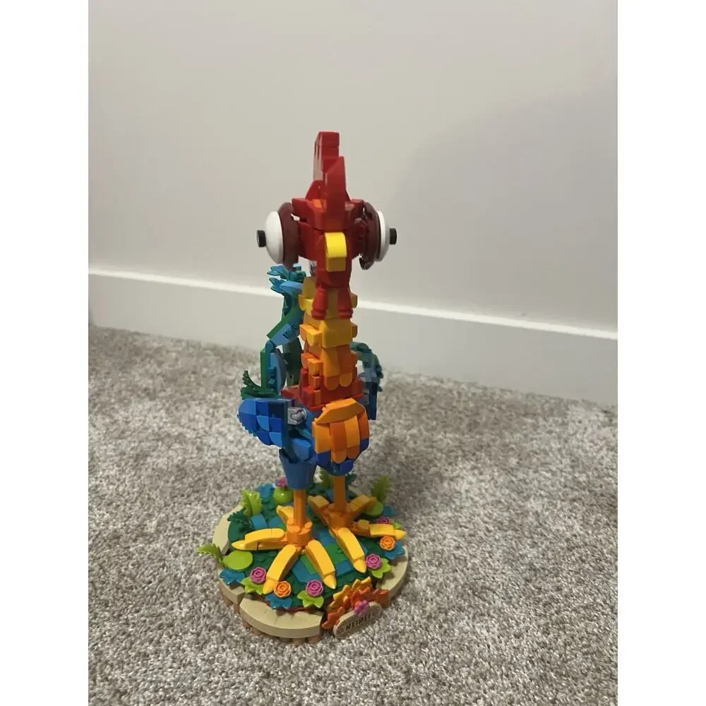LEGO Heihei (43272) Building Toy Complete Set Moana 2 Chicken Bird
